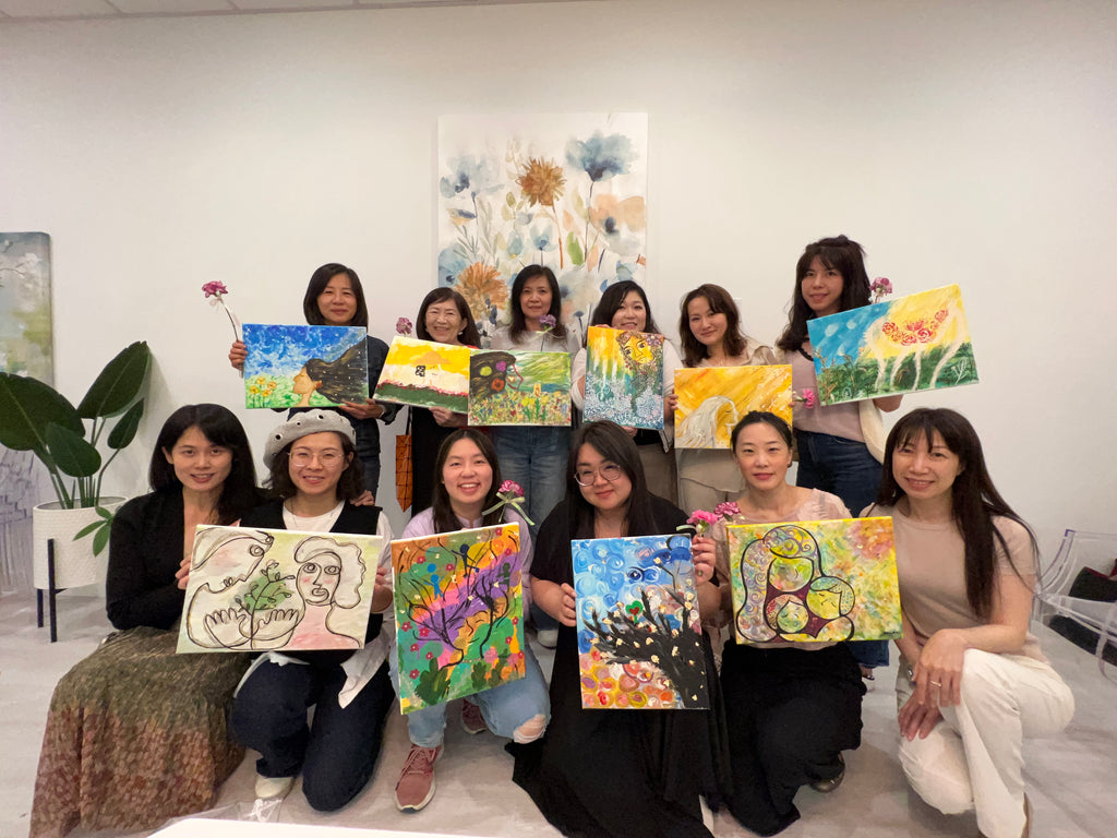 SIP AND PAINT NIGHT - WOMAN WHO GLOWS